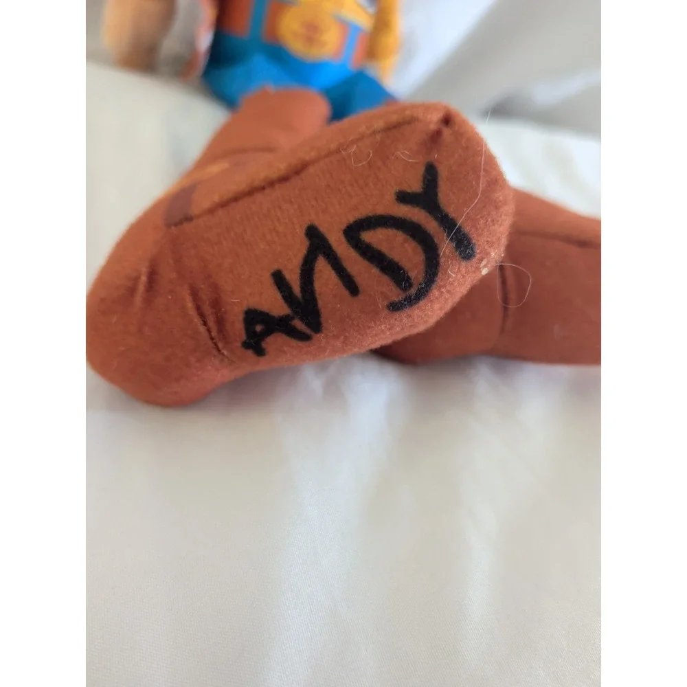 Disney Store Original Genuine Exlusive Toy Story 18
